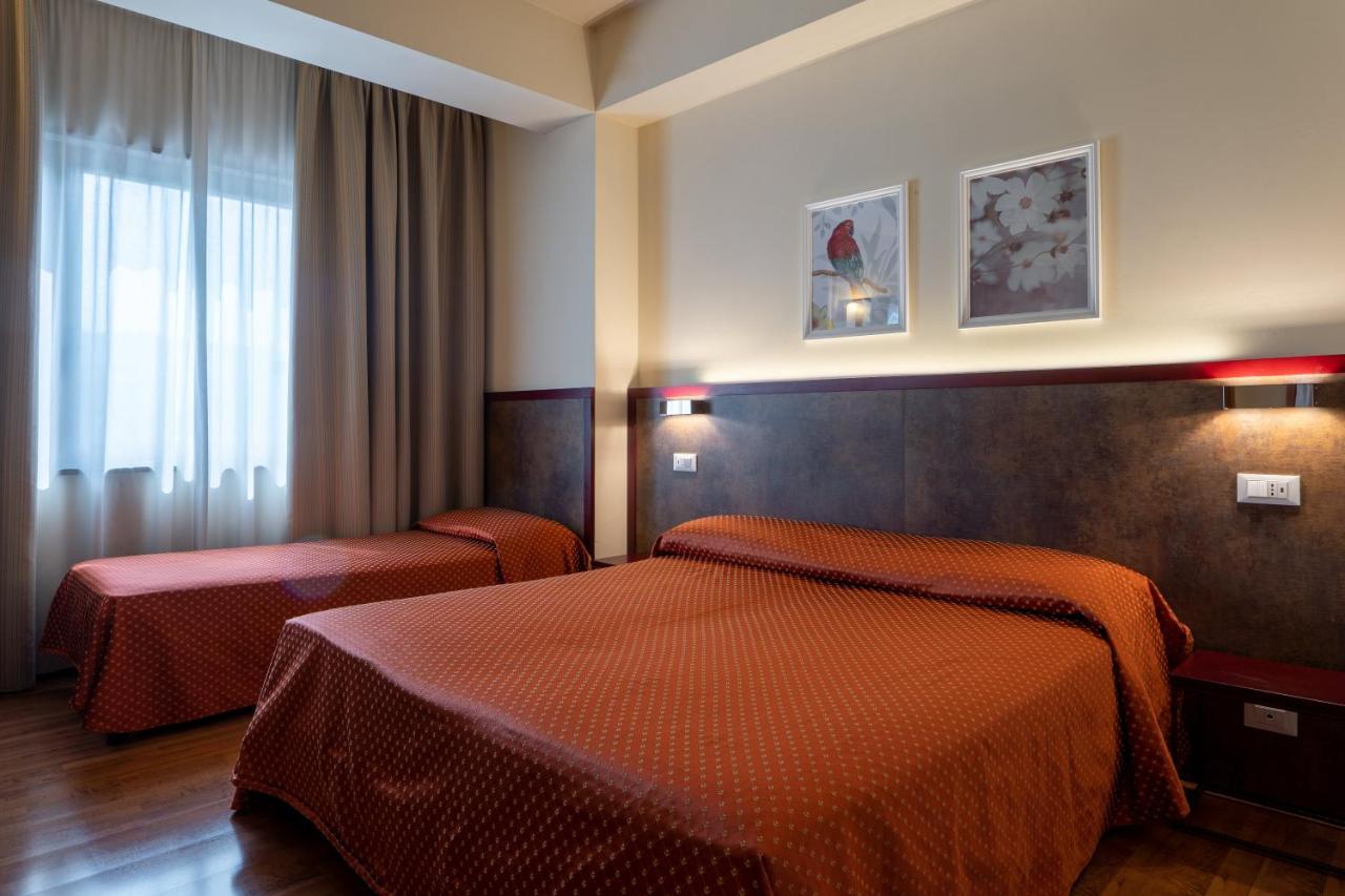 Hotel Centrale Hotel 3*