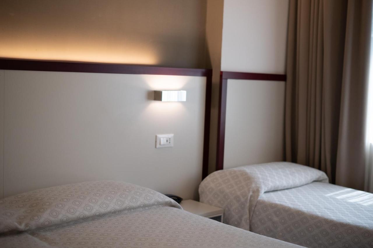 Hotel Centrale Hotel 3*
